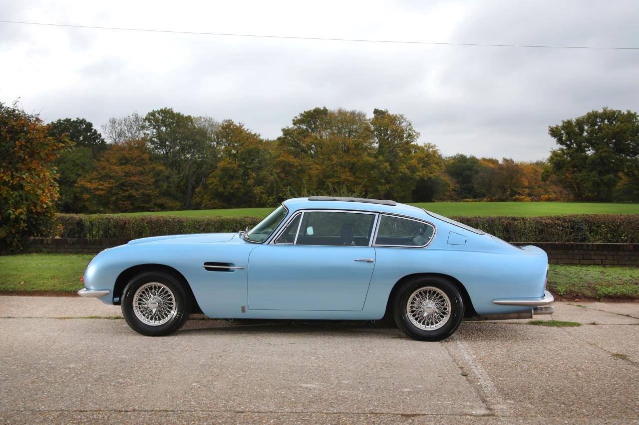 1968 Aston Martin DB6 Saloon
