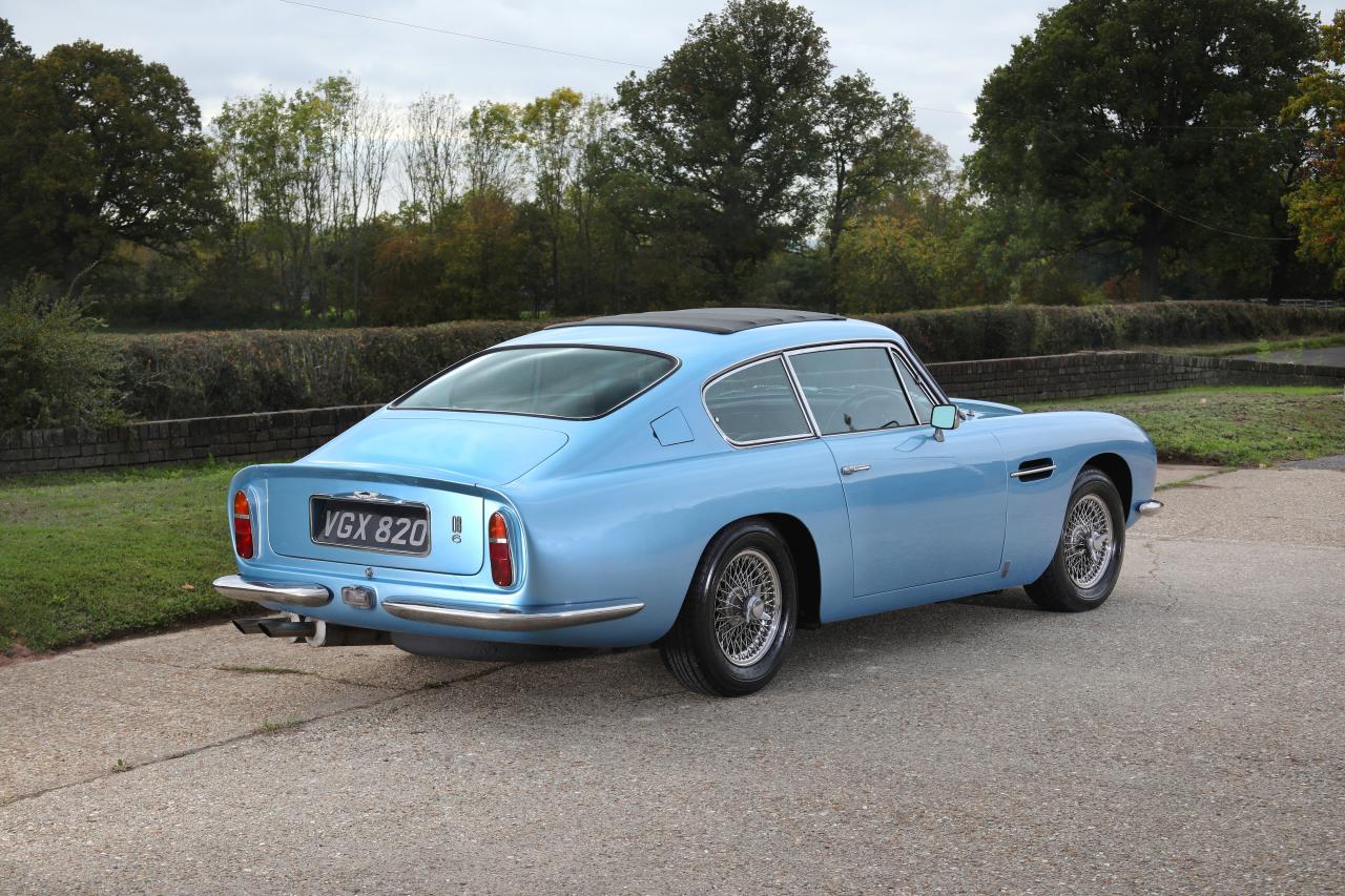 1968 Aston Martin DB6 Saloon