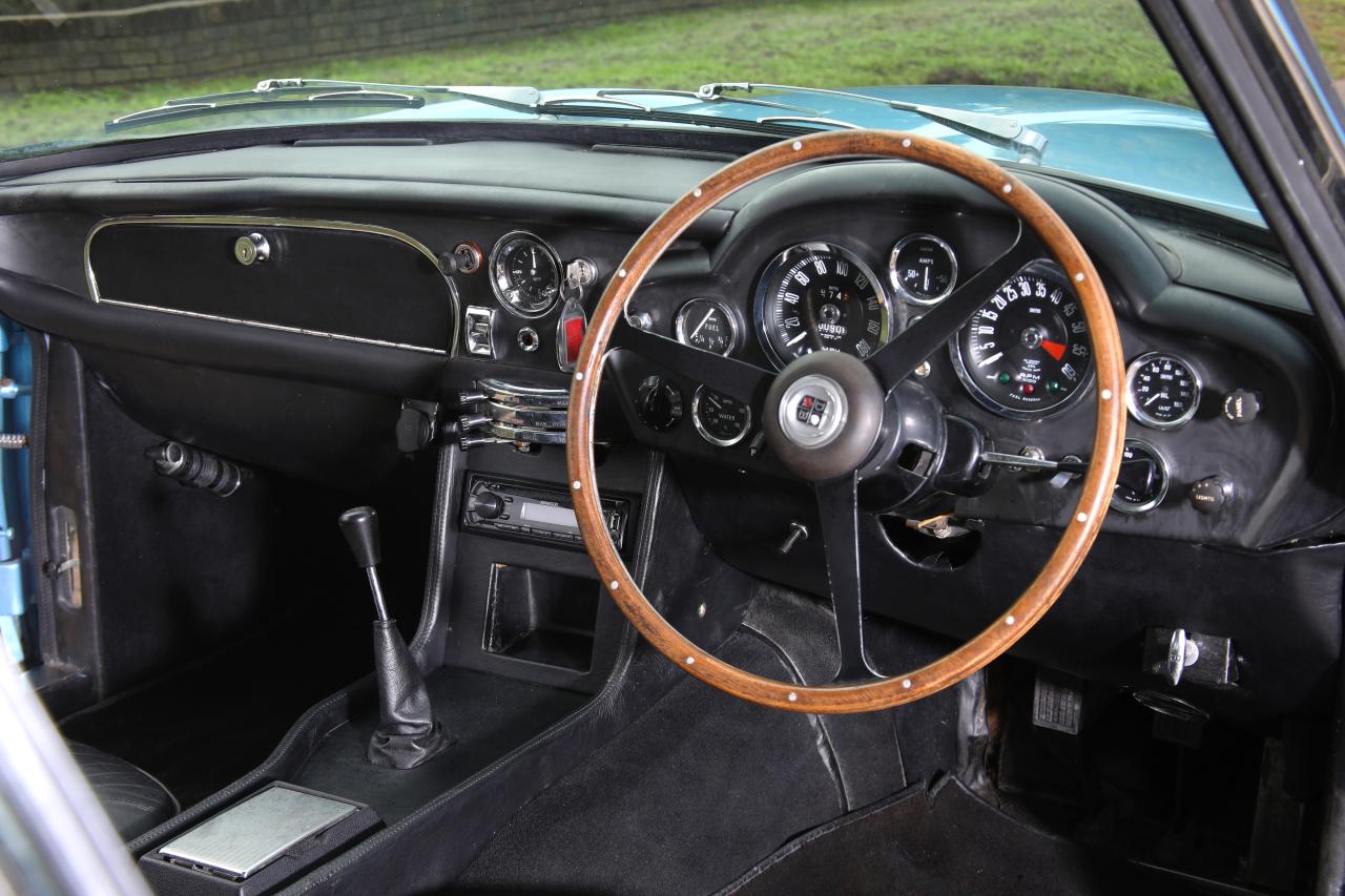 1968 Aston Martin DB6 Saloon