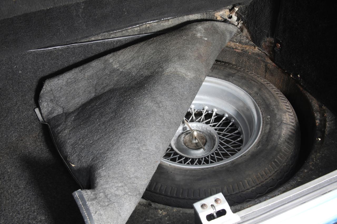 1968 Aston Martin DB6 Saloon