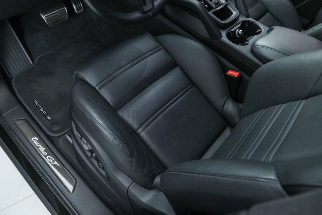 2022 Porsche Cayenne