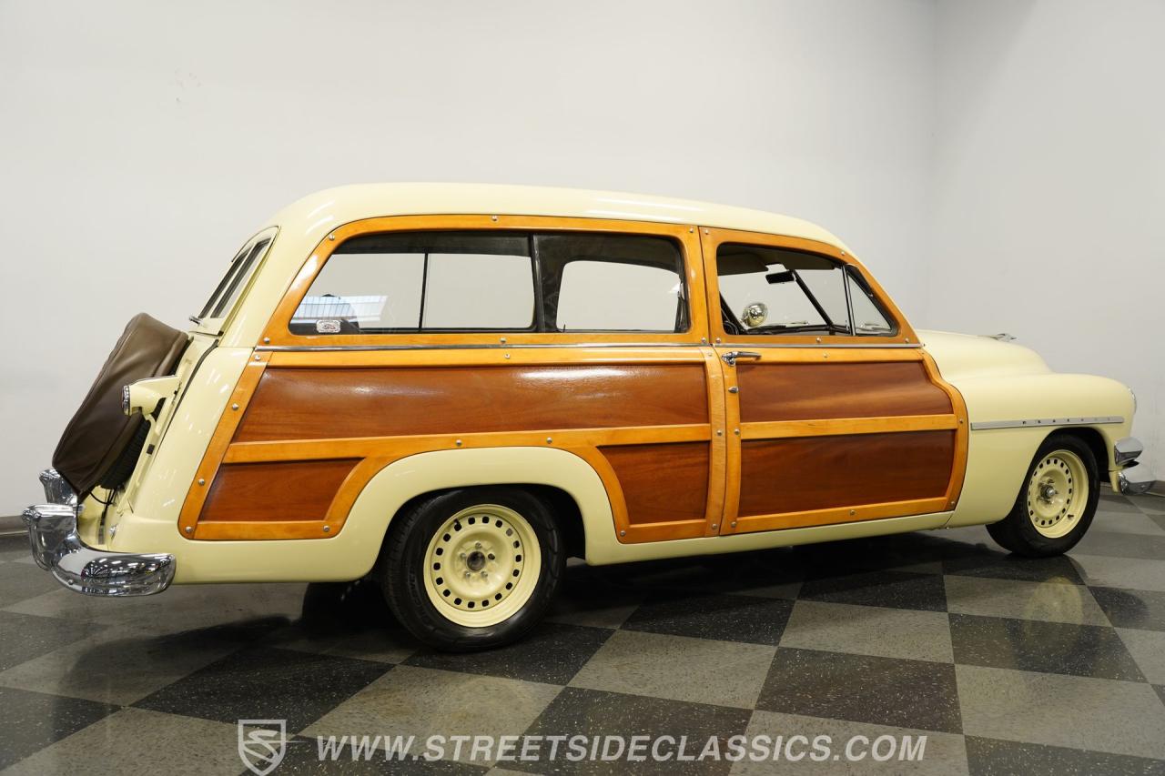 1951 Mercury Woody Wagon restomod
