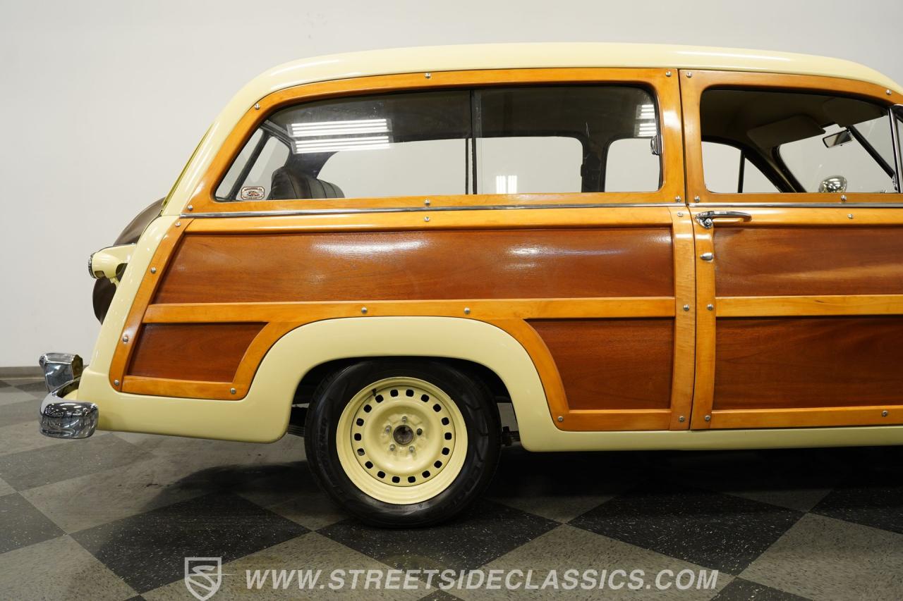 1951 Mercury Woody Wagon restomod