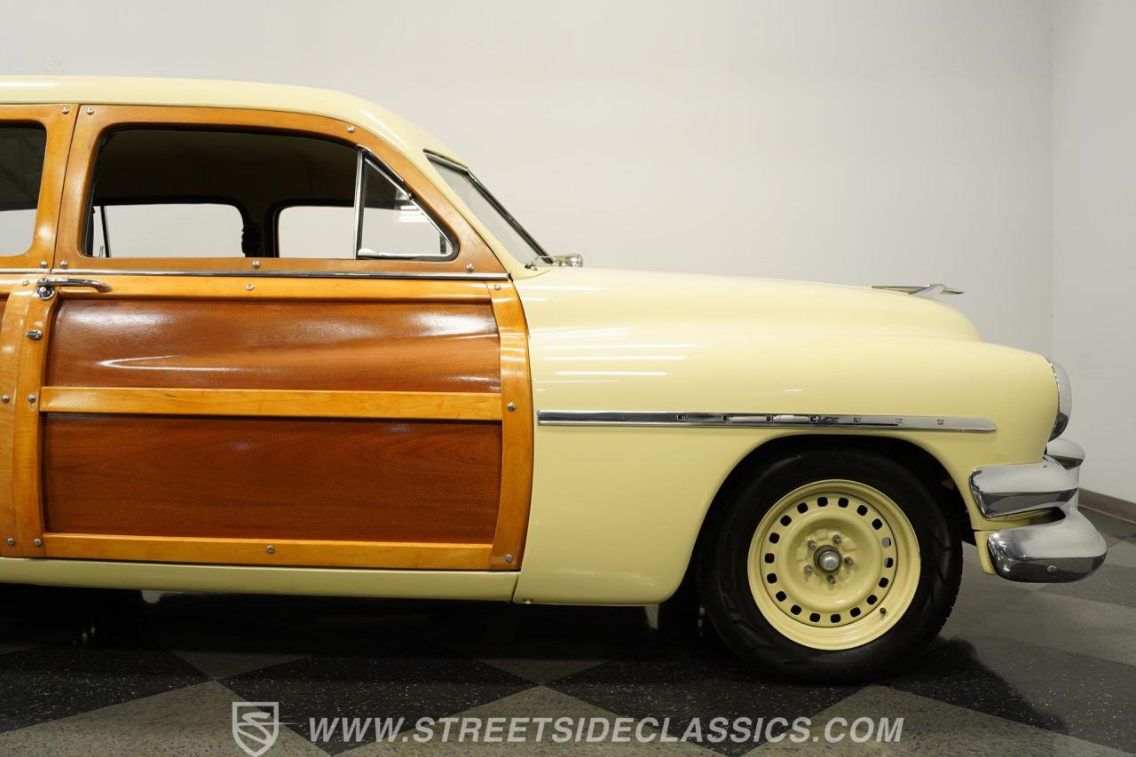 1951 Mercury Woody Wagon restomod