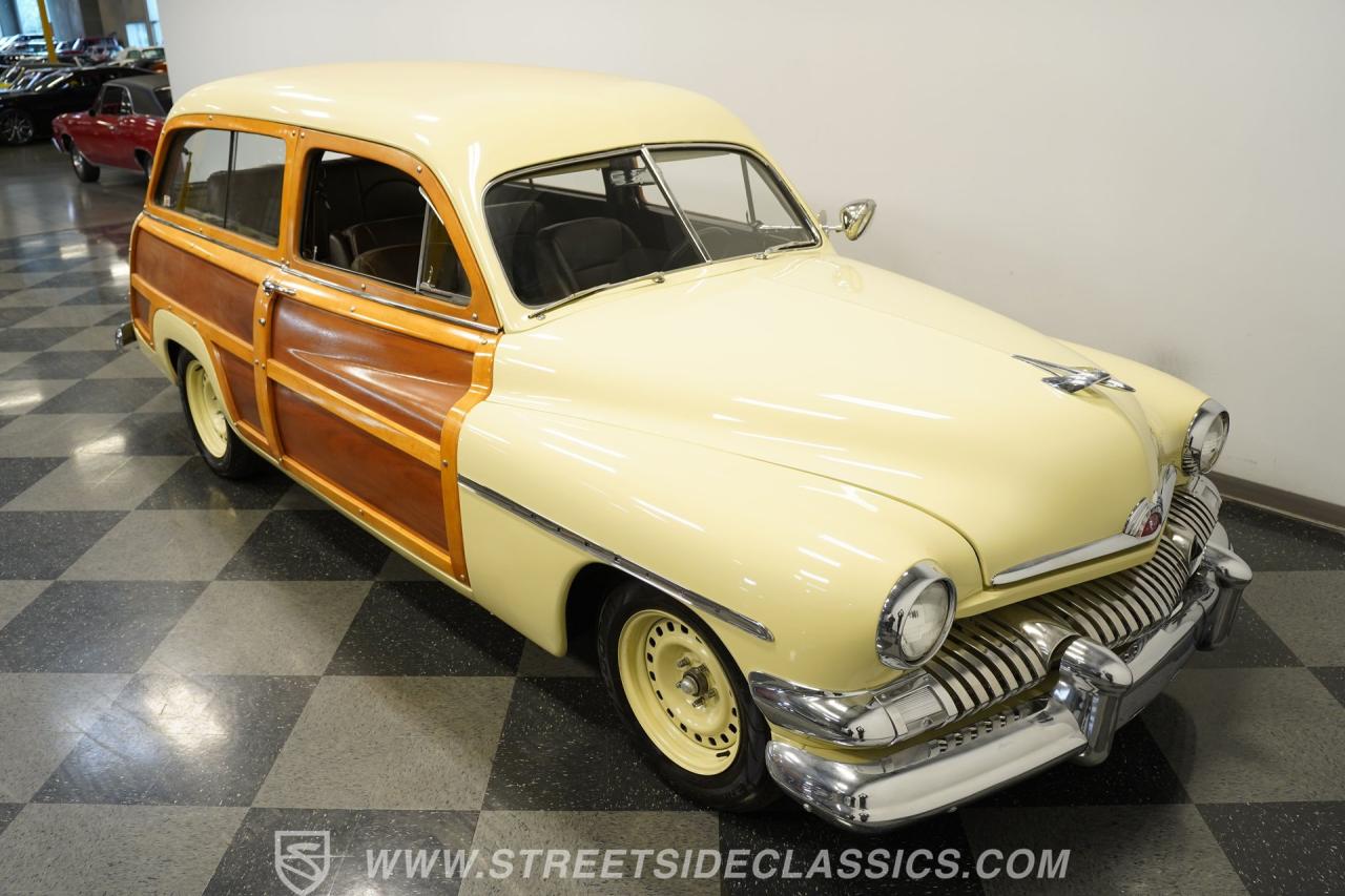 1951 Mercury Woody Wagon restomod
