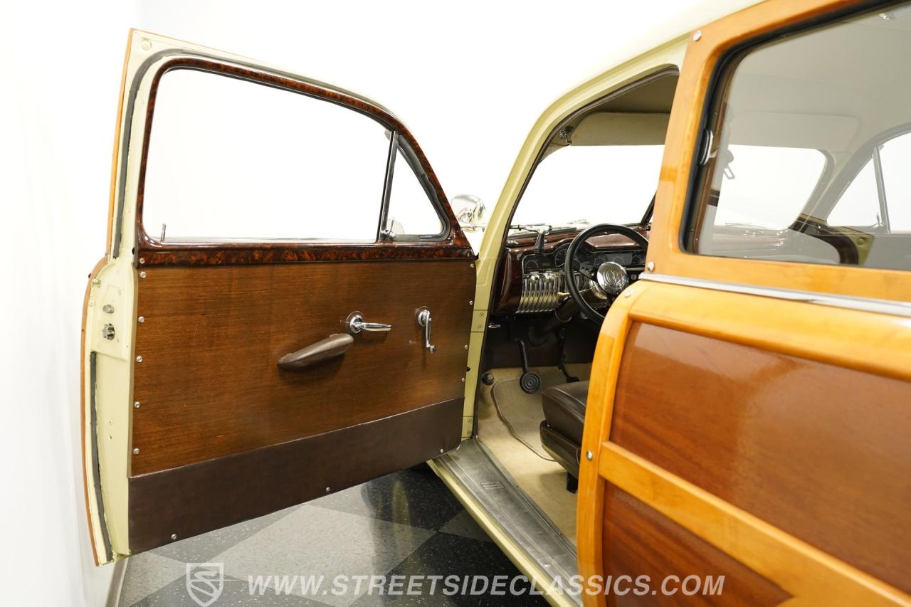 1951 Mercury Woody Wagon restomod
