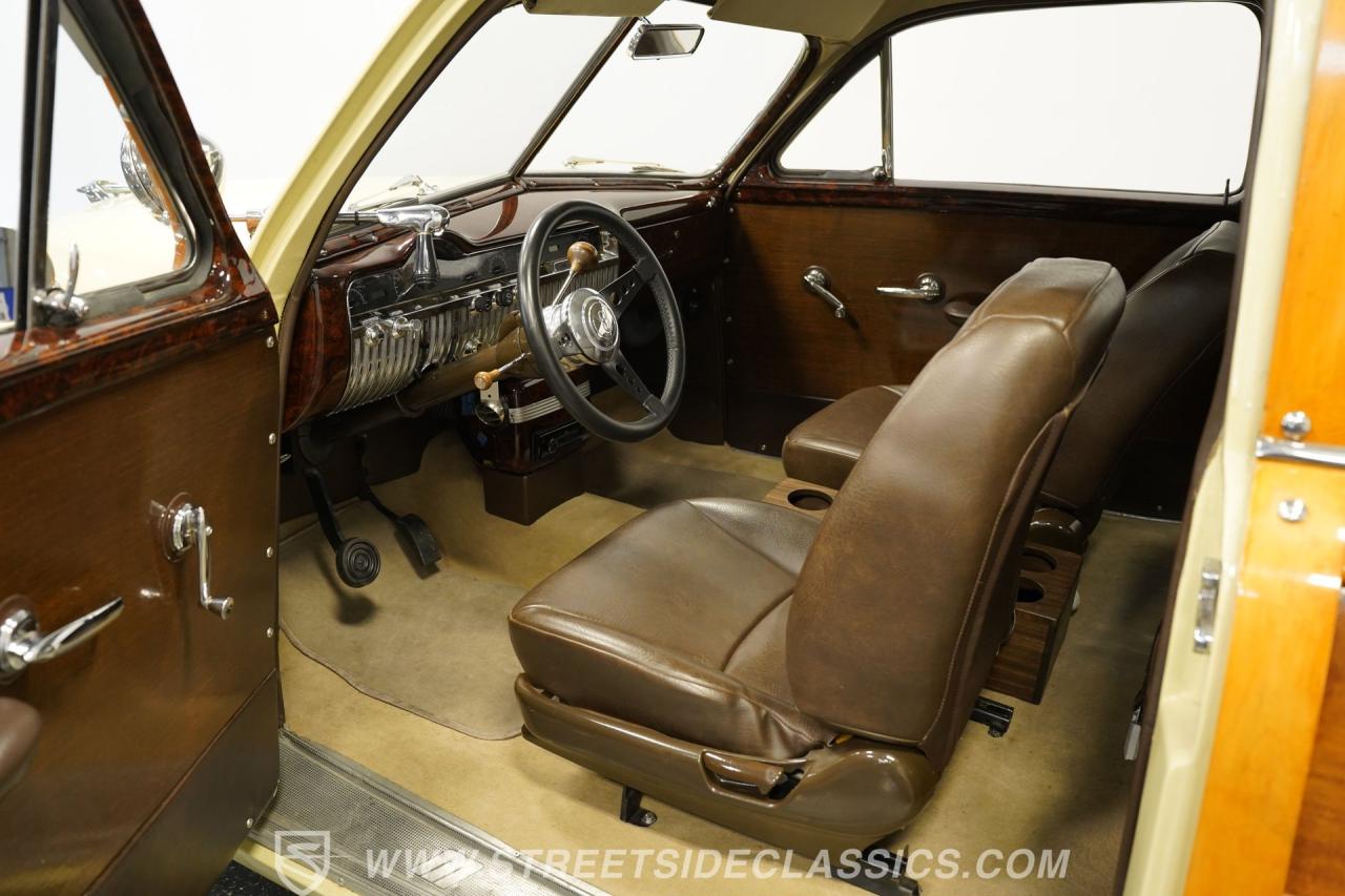 1951 Mercury Woody Wagon restomod