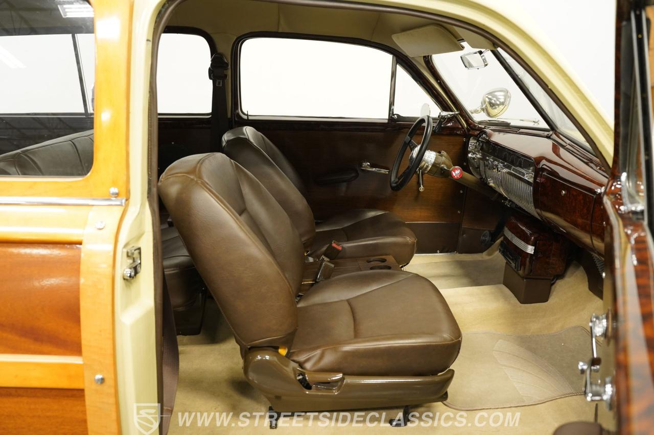 1951 Mercury Woody Wagon restomod