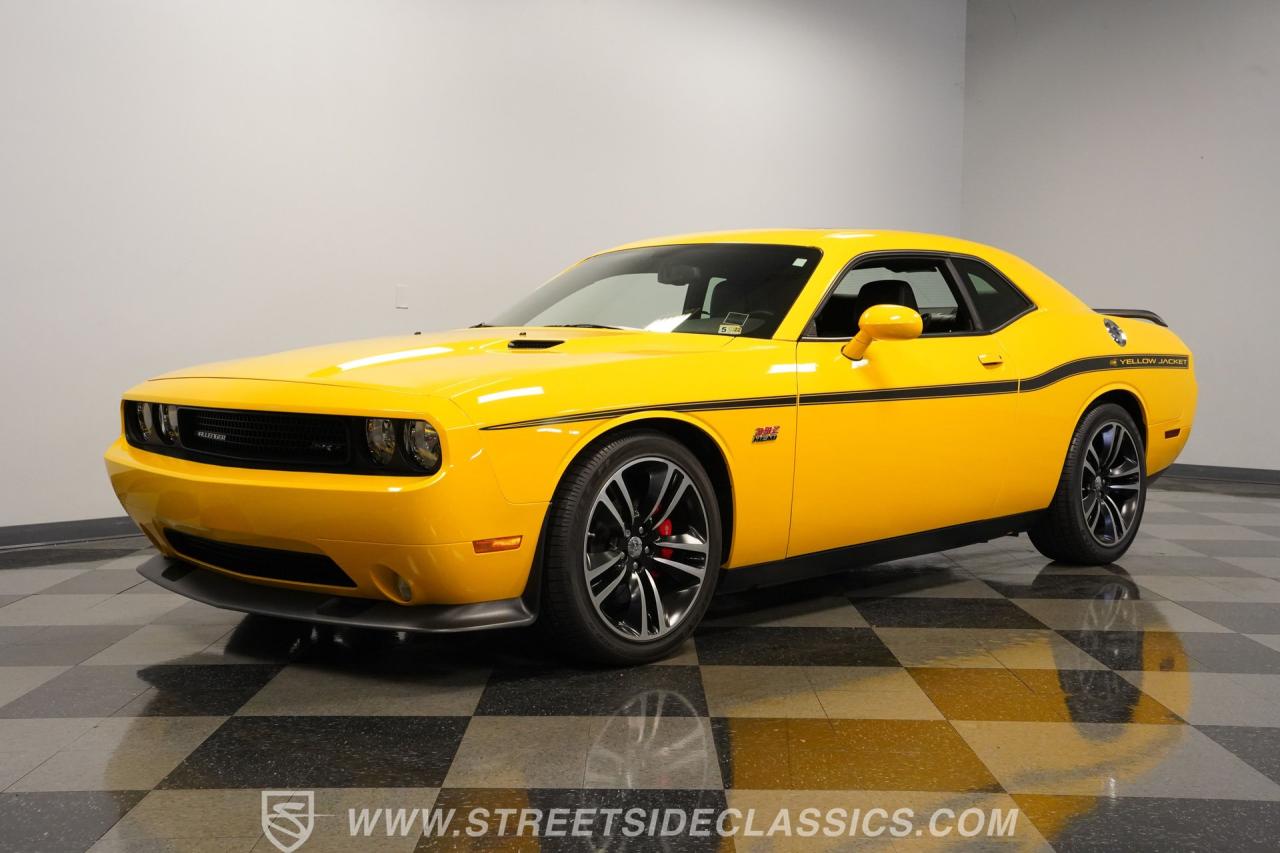 2012 Dodge Challenger SRT-8 Yellow Jacket