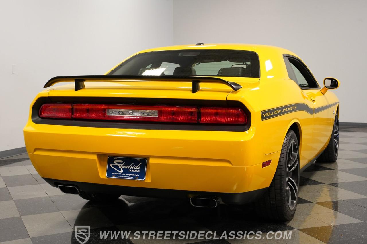 2012 Dodge Challenger SRT-8 Yellow Jacket