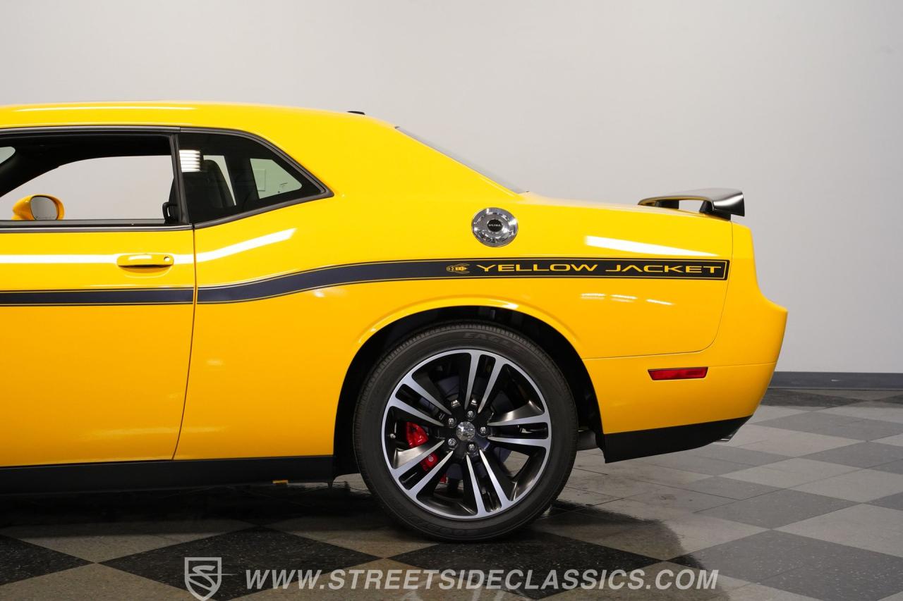 2012 Dodge Challenger SRT-8 Yellow Jacket