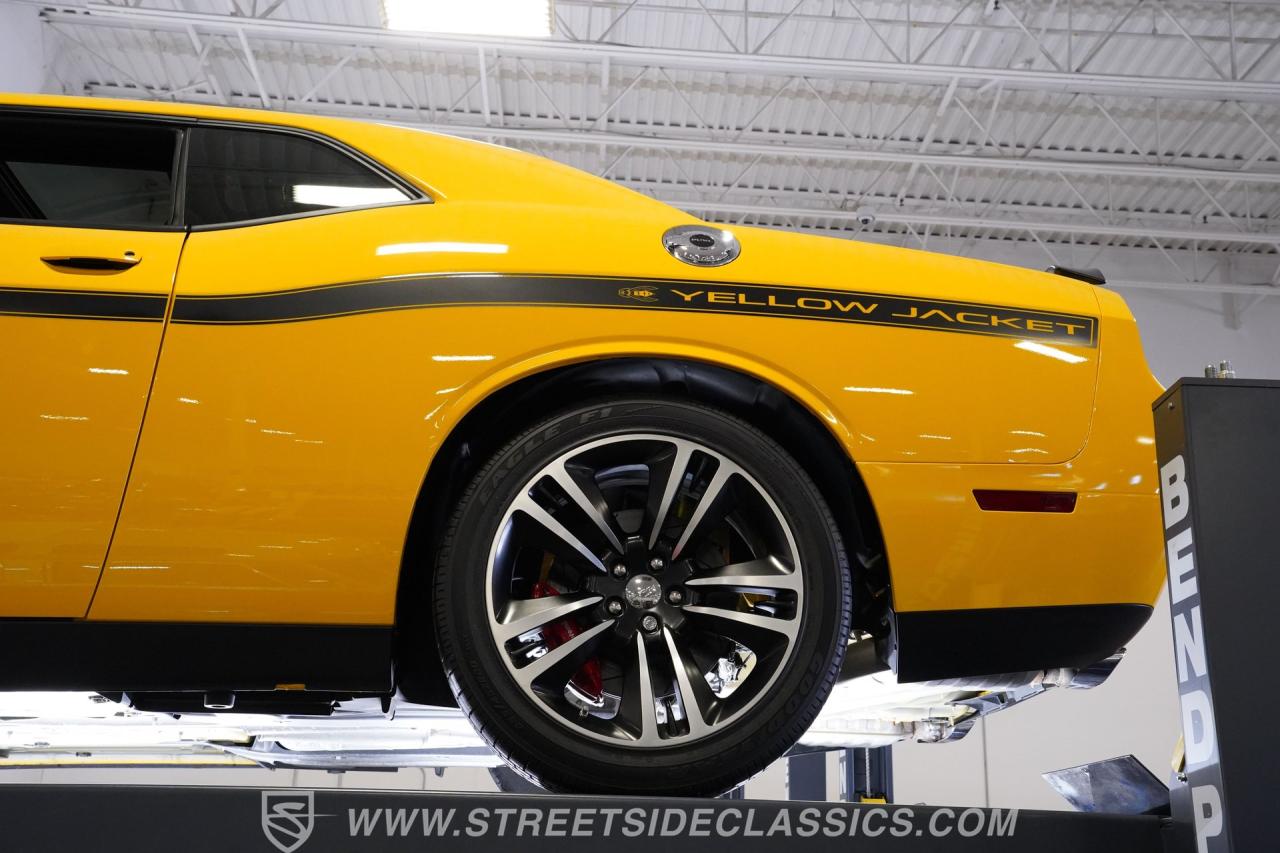 2012 Dodge Challenger SRT-8 Yellow Jacket
