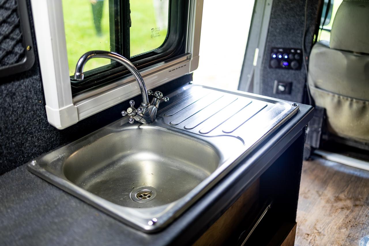 1992 Land Rover Defender Camper