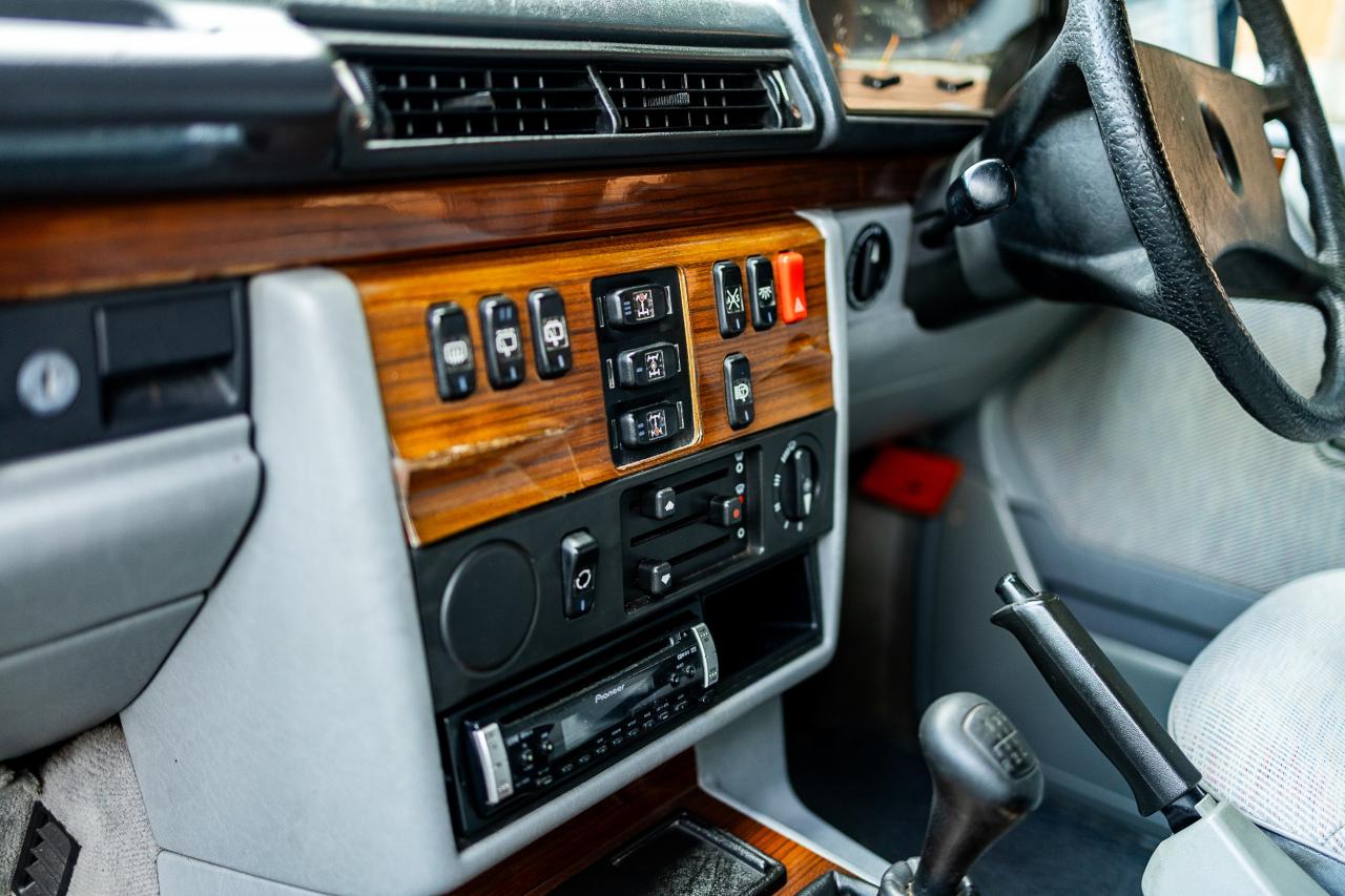 1992 Mercedes - Benz 300 GD