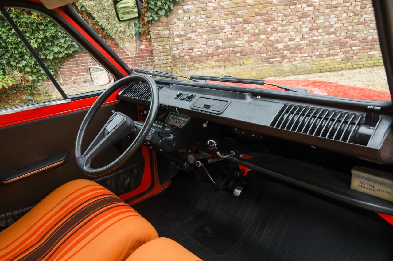 1980 Citro&euml;n Citro&euml;n Dyana 6 &ldquo;Rouge Geranium&rdquo;