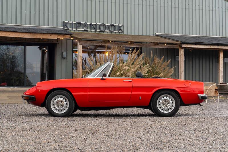 1976 Alfa Romeo JUNIOR SPIDER