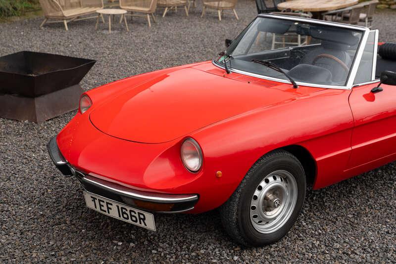 1976 Alfa Romeo JUNIOR SPIDER