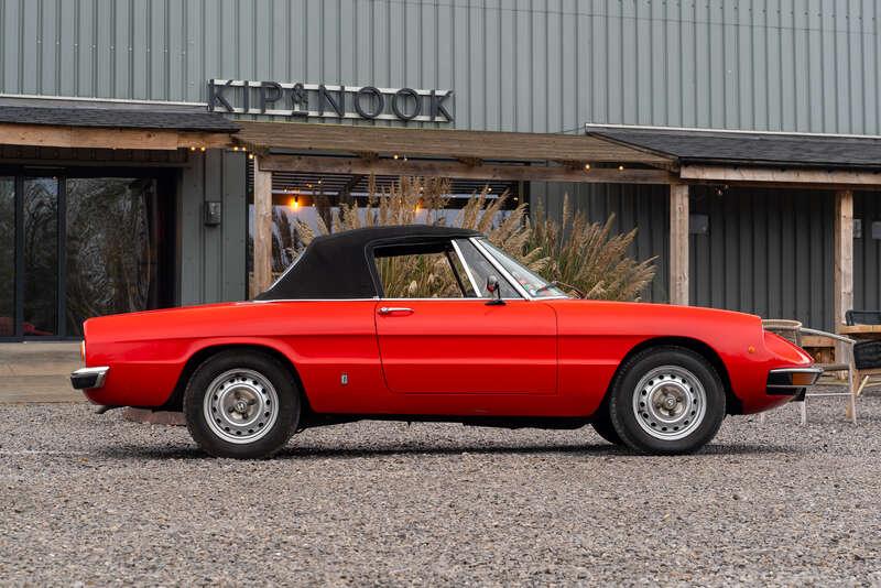 1976 Alfa Romeo JUNIOR SPIDER