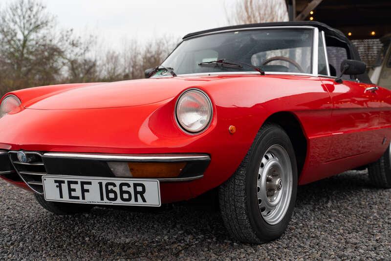 1976 Alfa Romeo JUNIOR SPIDER