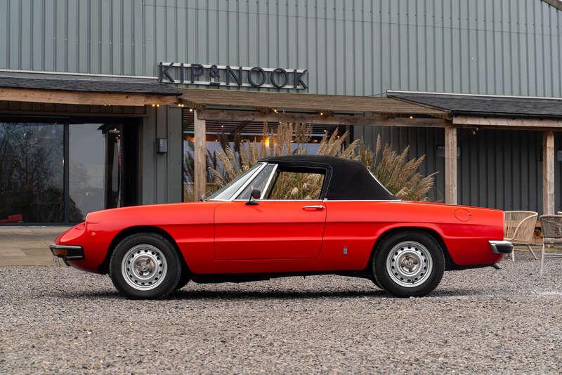 1976 Alfa Romeo JUNIOR SPIDER