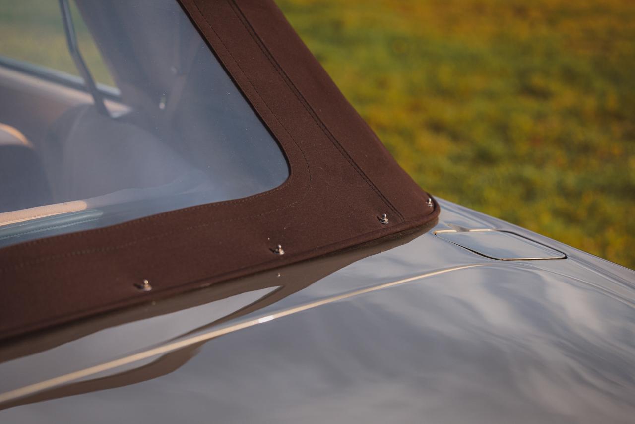 1968 Aston Martin DB6 Volante