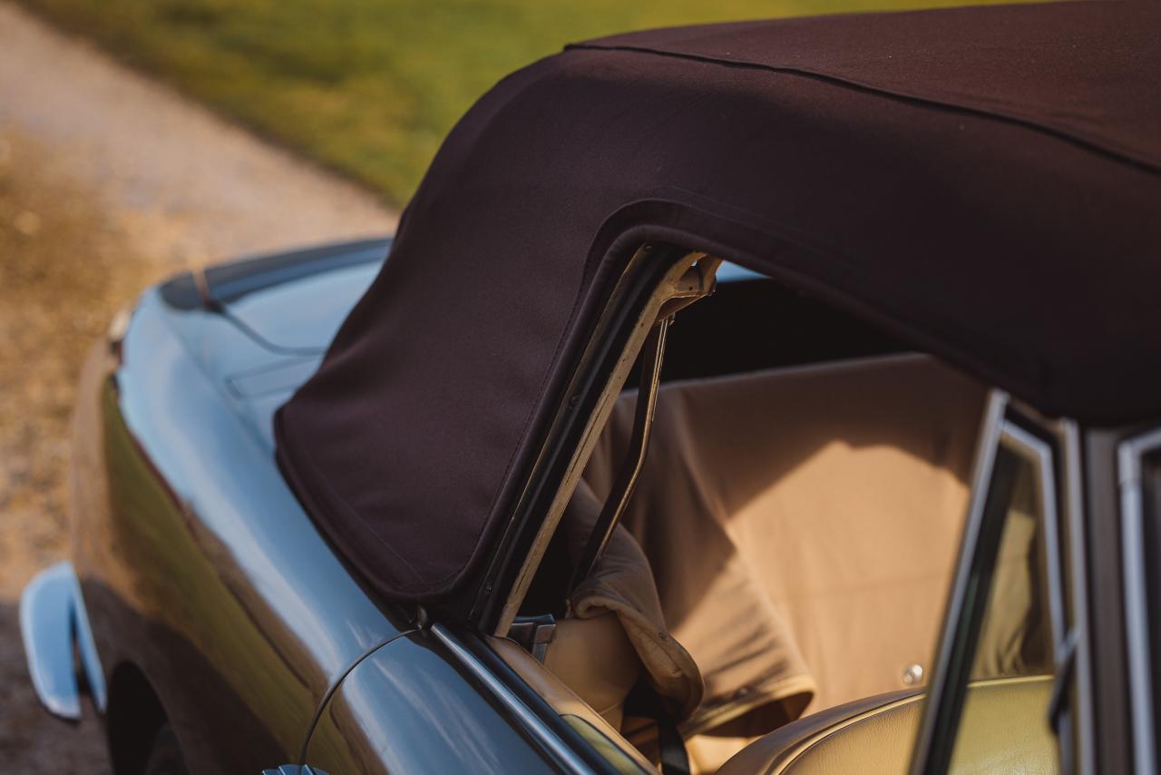 1968 Aston Martin DB6 Volante