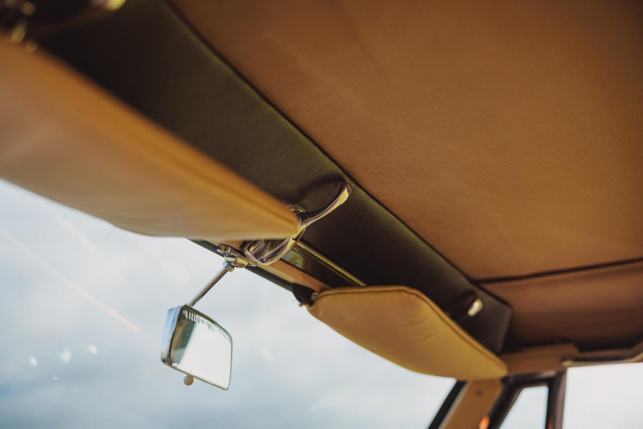 1968 Aston Martin DB6 Volante