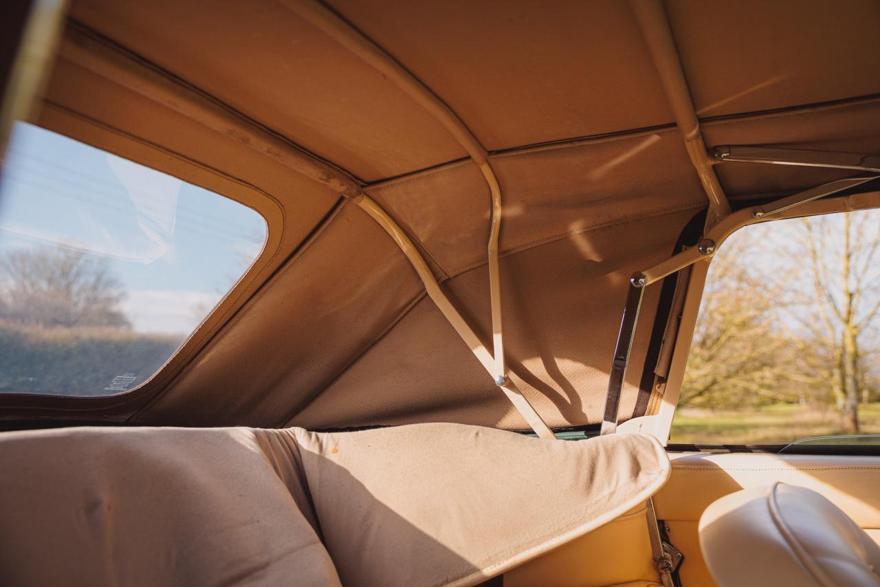 1968 Aston Martin DB6 Volante