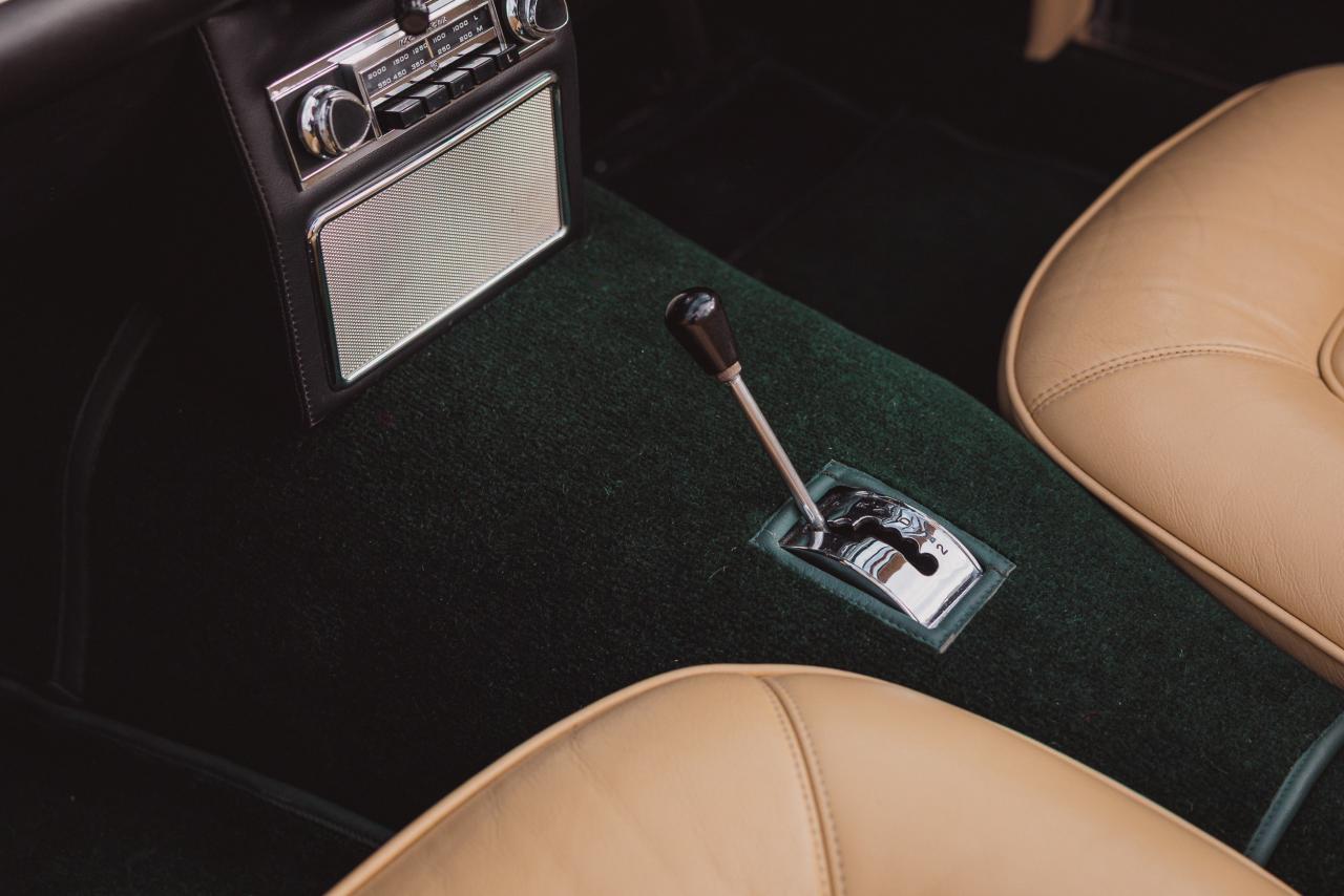 1968 Aston Martin DB6 Volante