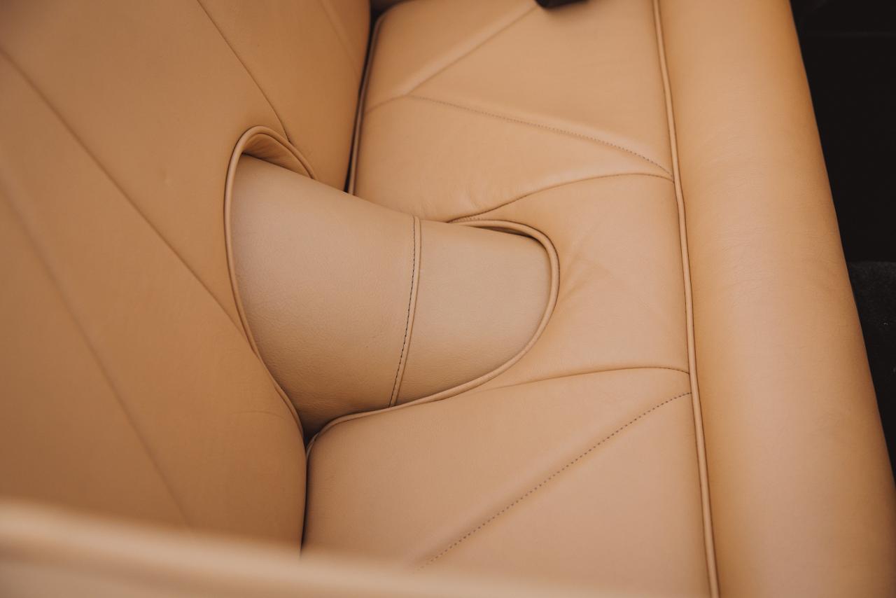 1968 Aston Martin DB6 Volante