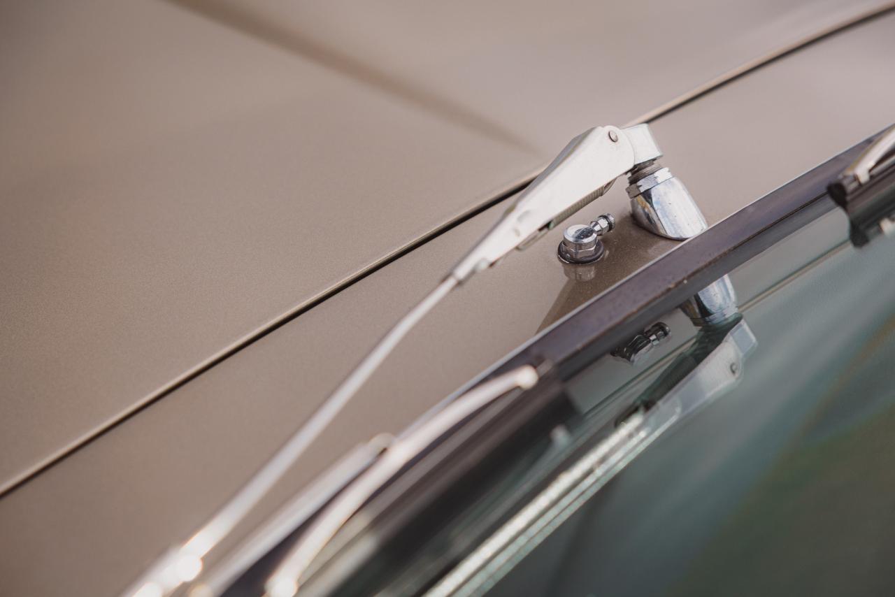 1968 Aston Martin DB6 Volante