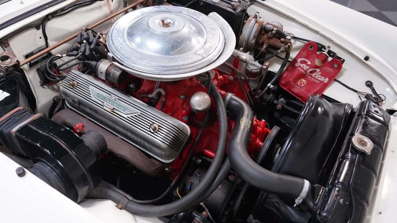 1957 Ford Thunderbird