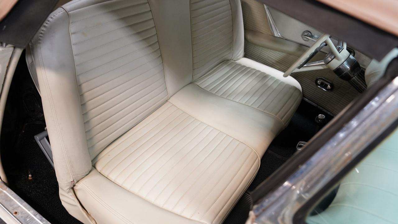 1957 Ford Thunderbird