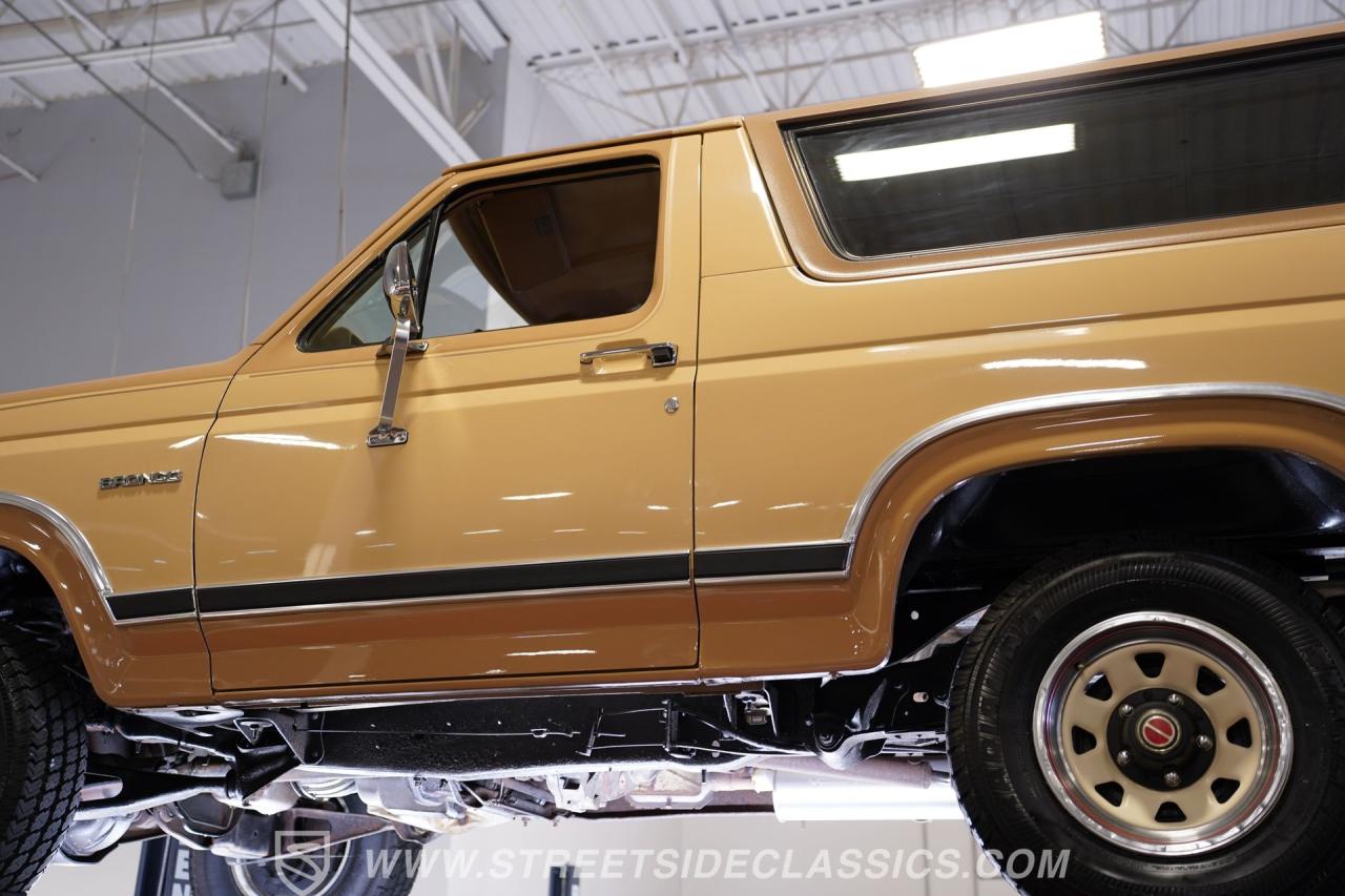 1984 Ford Bronco 4X4