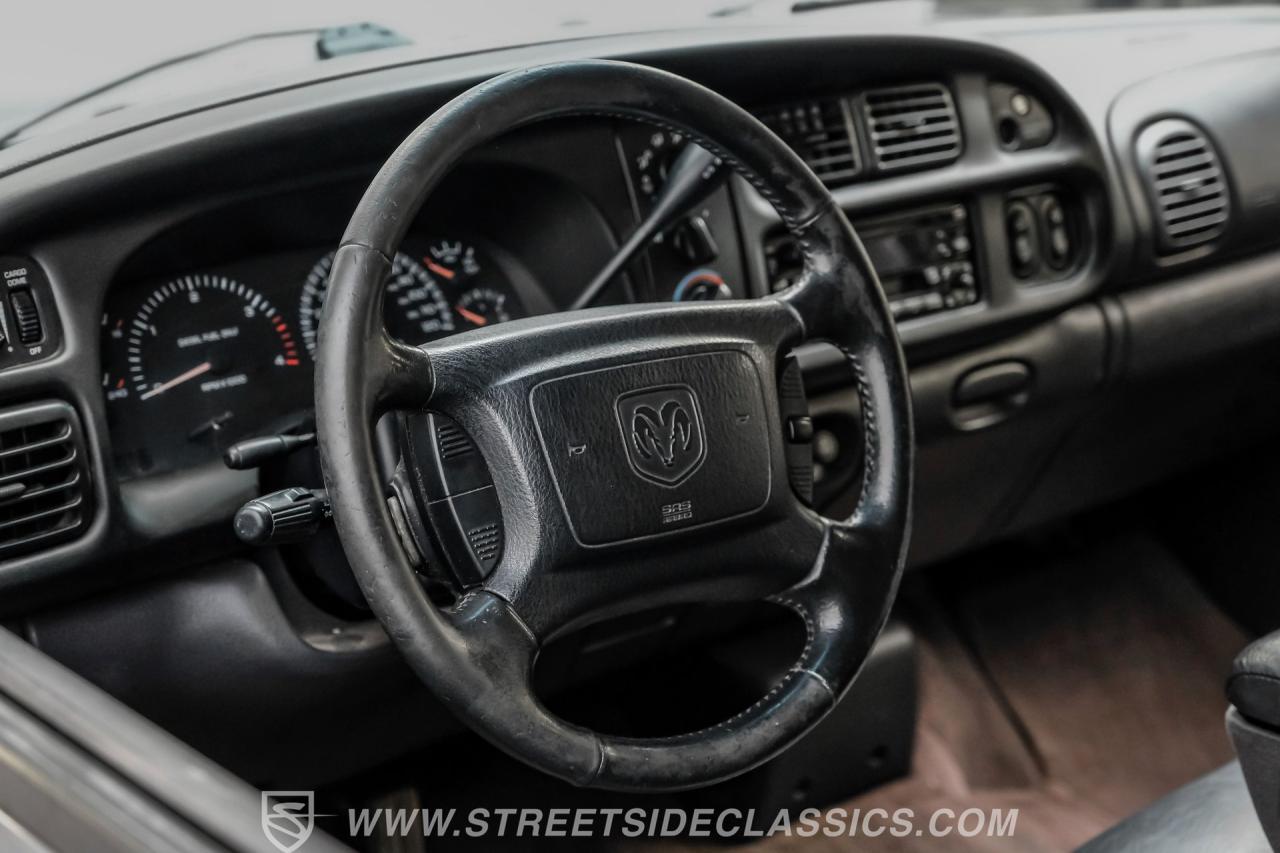 2002 Dodge Ram 2500 Quad Cab Laramie SLT