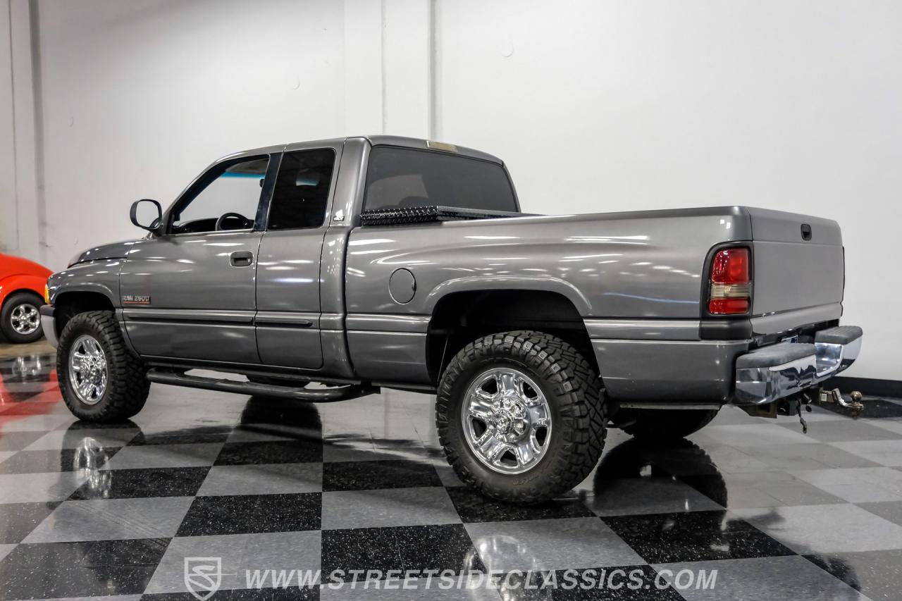 2002 Dodge Ram 2500 Quad Cab Laramie SLT