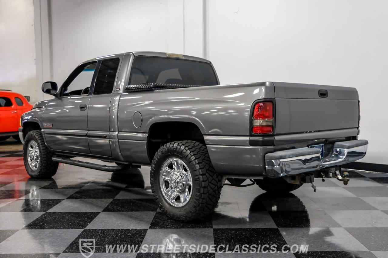 2002 Dodge Ram 2500 Quad Cab Laramie SLT
