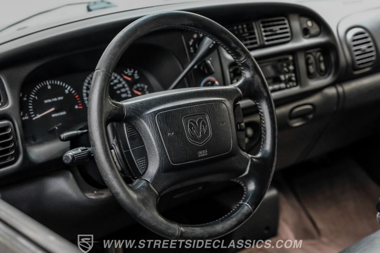 2002 Dodge Ram 2500 Quad Cab Laramie SLT