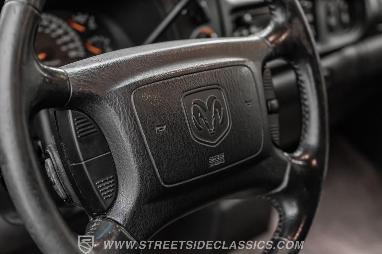 2002 Dodge Ram 2500 Quad Cab Laramie SLT