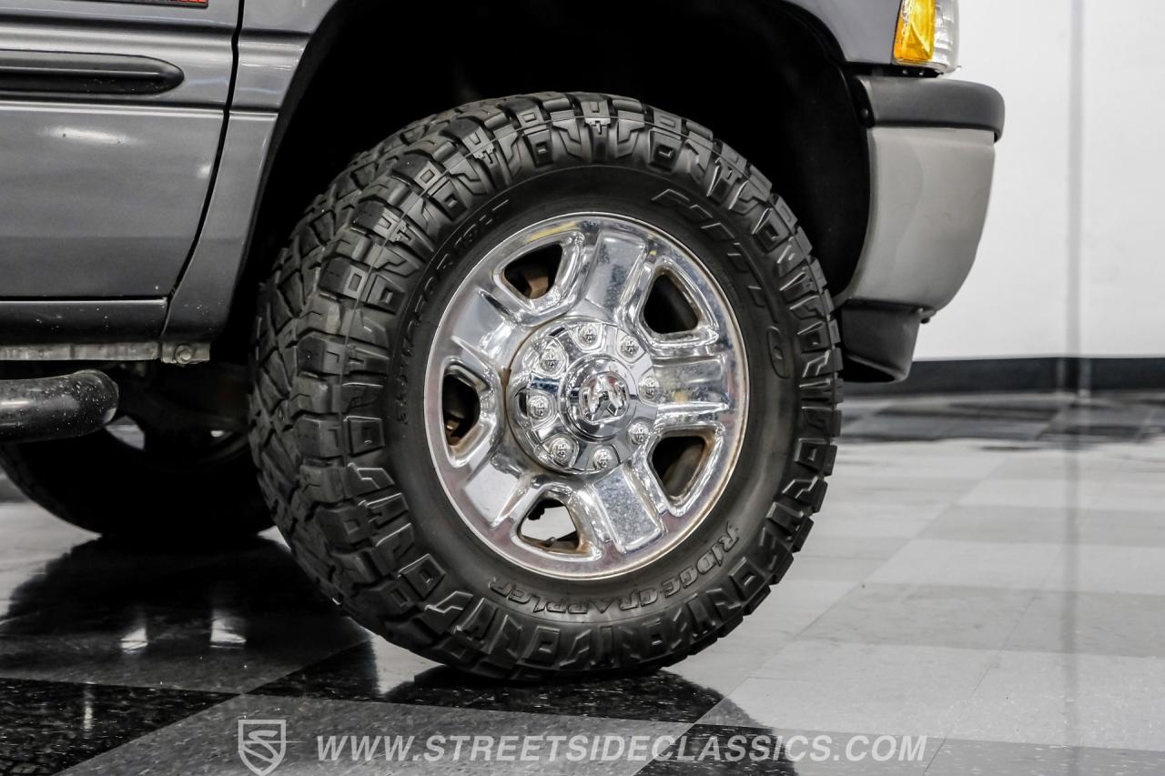 2002 Dodge Ram 2500 Quad Cab Laramie SLT