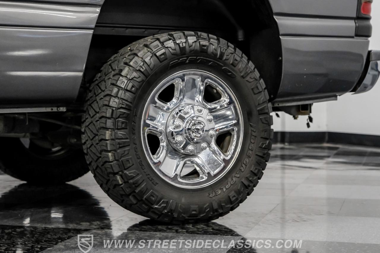 2002 Dodge Ram 2500 Quad Cab Laramie SLT