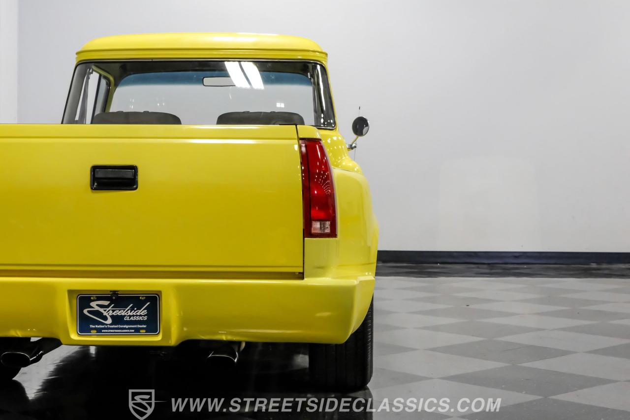 1955 Chevrolet 3100 Big Window Restomod