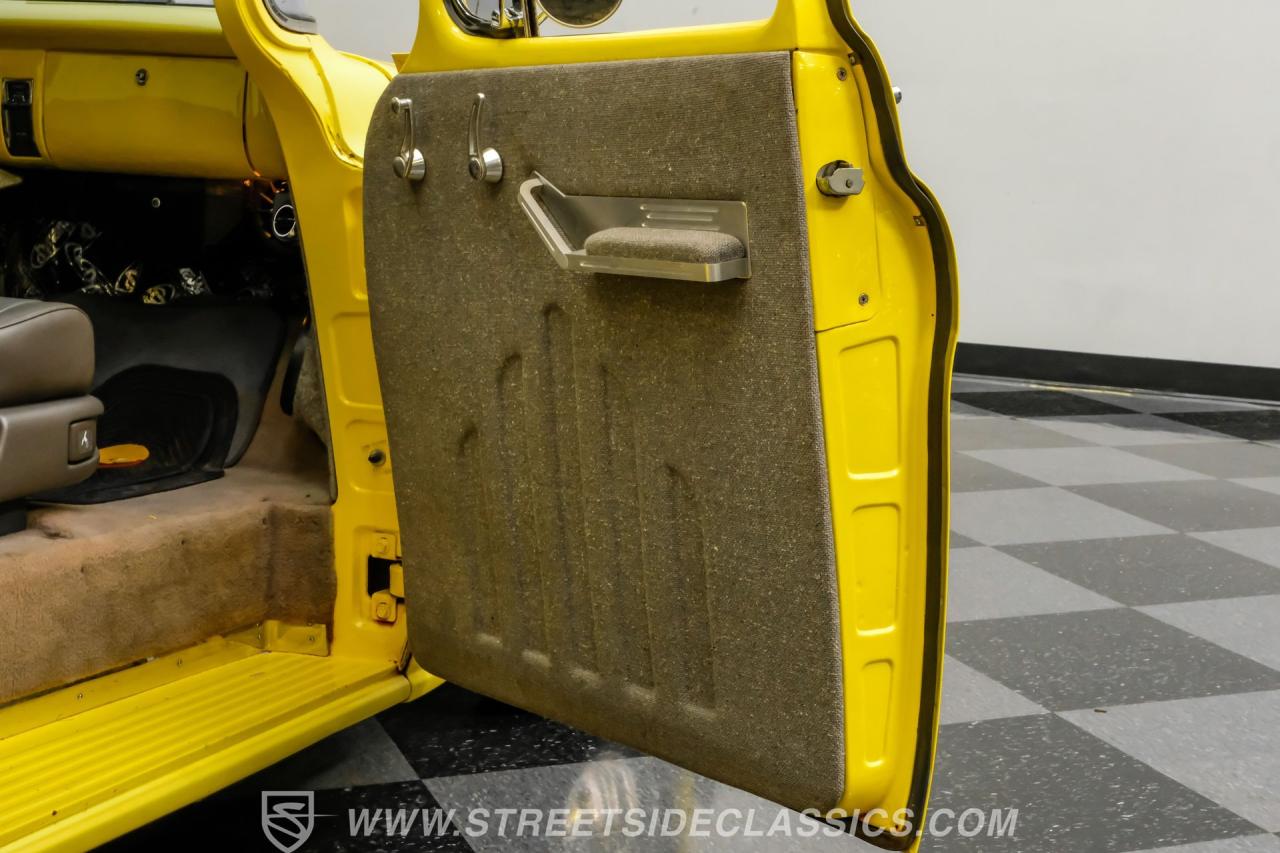 1955 Chevrolet 3100 Big Window Restomod