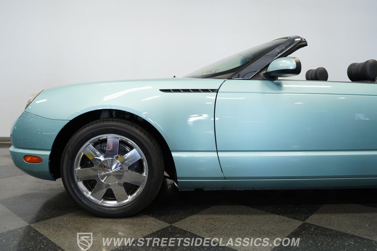 2002 Ford Thunderbird