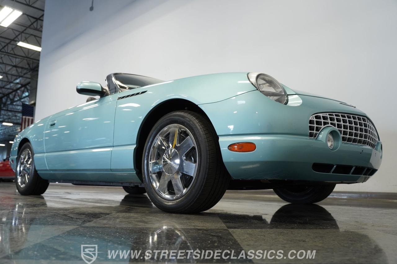 2002 Ford Thunderbird