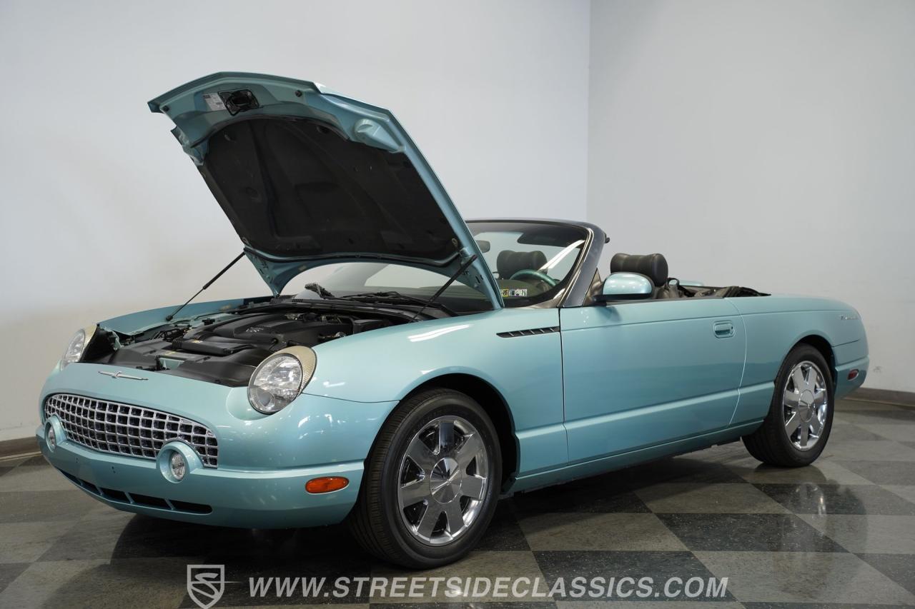 2002 Ford Thunderbird