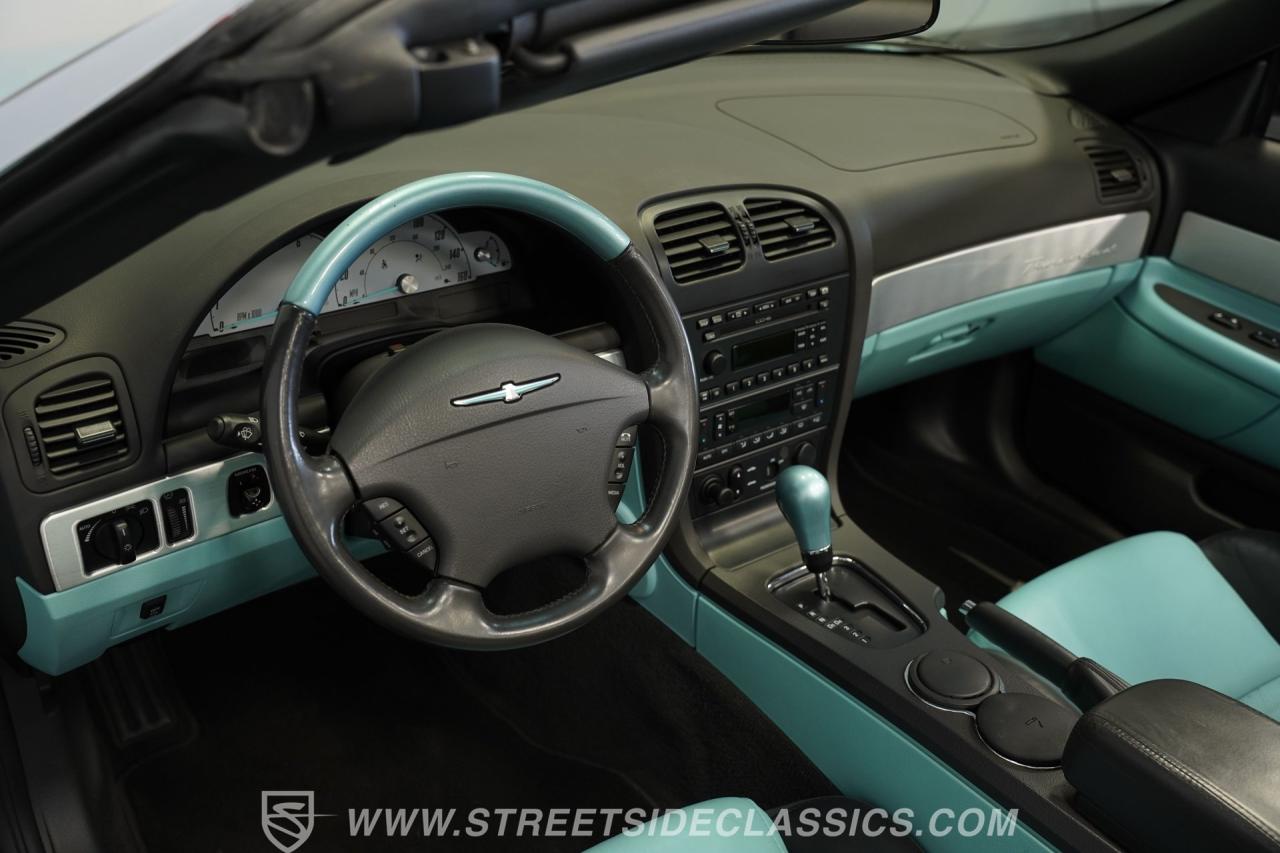 2002 Ford Thunderbird