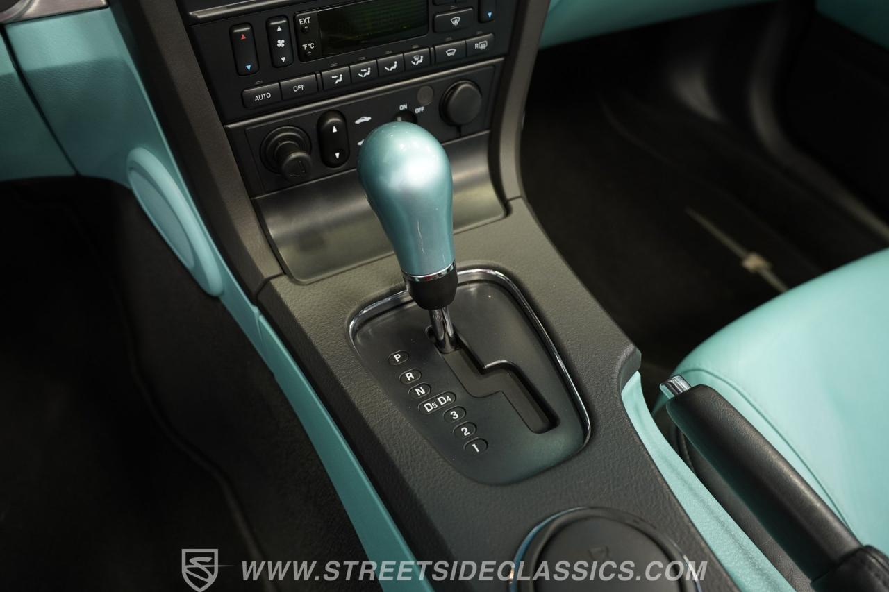 2002 Ford Thunderbird