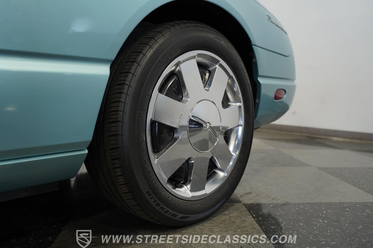 2002 Ford Thunderbird