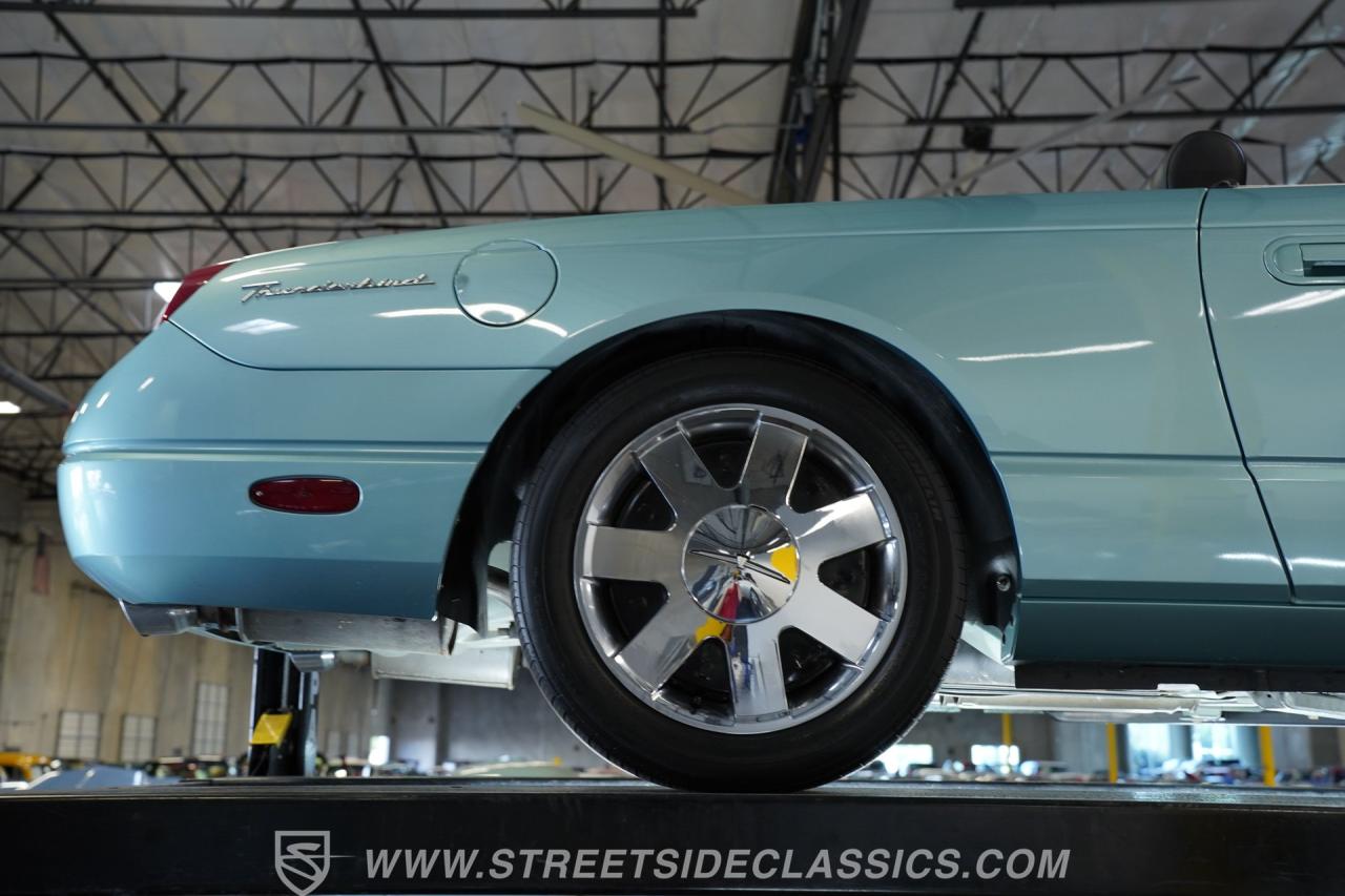 2002 Ford Thunderbird